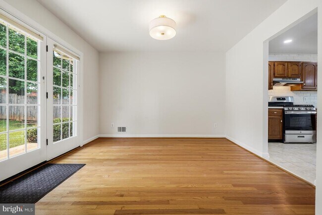 Building Photo - 11840 Enid Dr