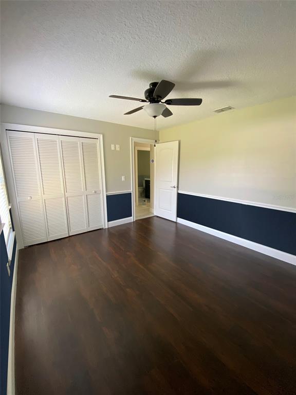 Building Photo - 1419 Spring Ridge Dr