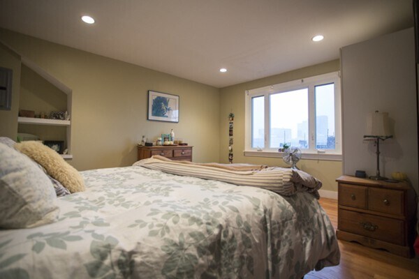 Building Photo - 59 Pinckney St