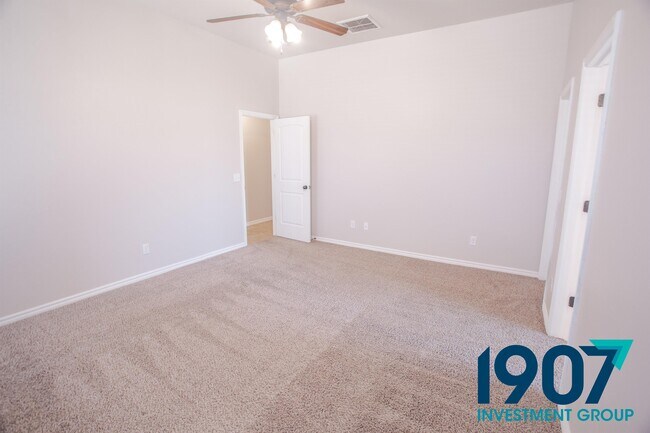 Building Photo - 6833 NW 157th St