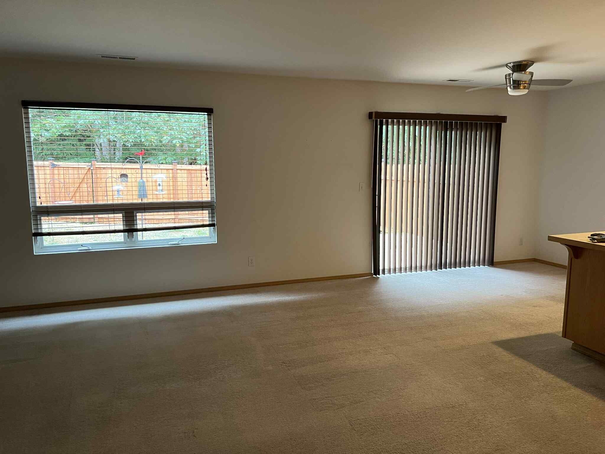 Living area - 6512 Newaukum Pl NE