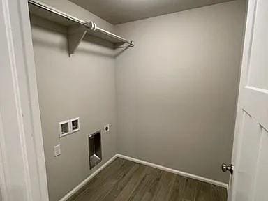 Building Photo - 2025 Sara Vista Dr