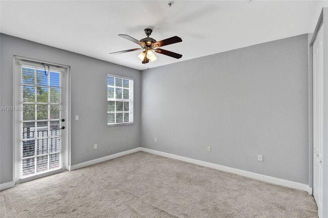 Building Photo - 808 SW 147th Ave