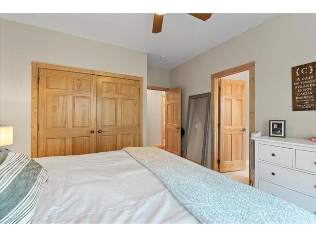 Building Photo - 11423 Fawn Lake Rd