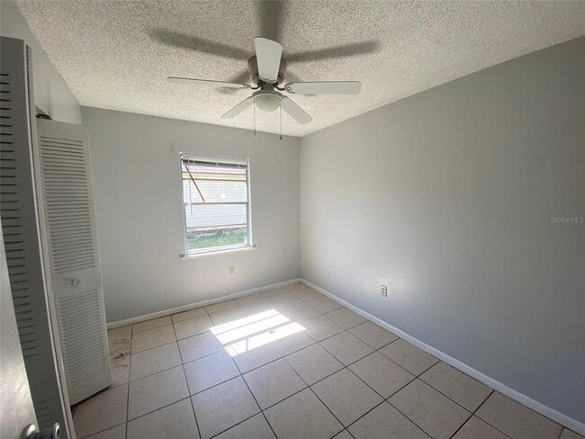 Building Photo - 605 Hennessee St