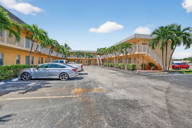 Building Photo - Bright & Modern 1-Bedroom Apartment in Prime Oakland Park Location