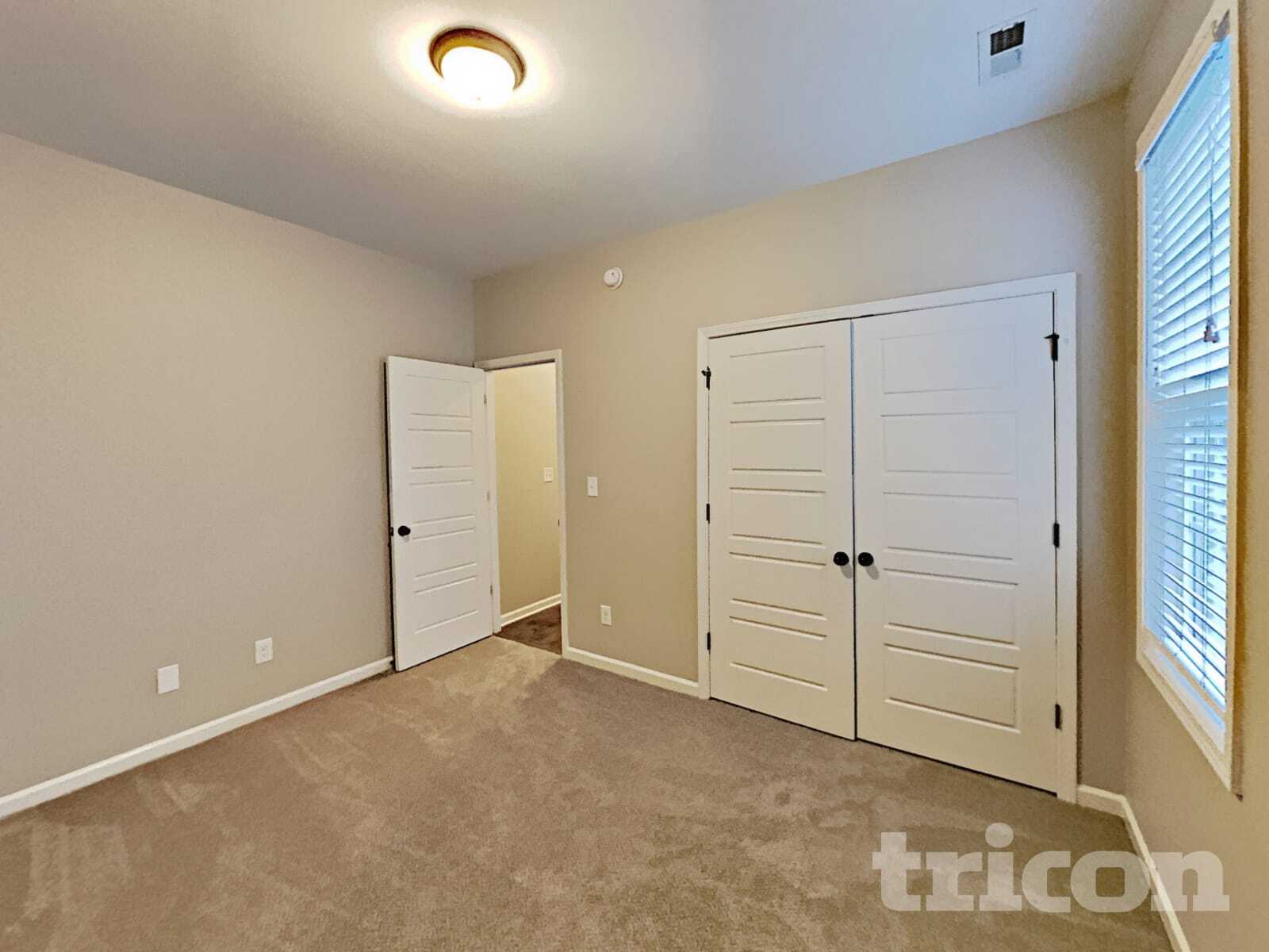 Building Photo - 77 Dropseed Ln