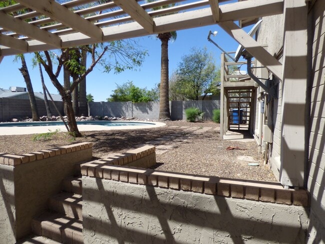 Building Photo - 4-Bedroom Tempe Home with Private Pool, Turf Yard & Garage Near ASU