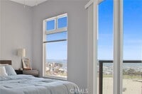 Building Photo - 488 E Ocean Blvd