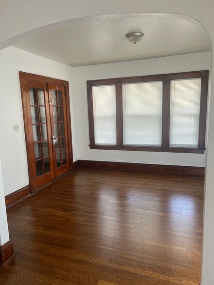 Building Photo - 50 Stonington St