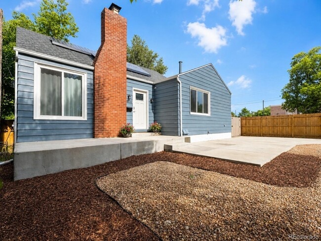 Building Photo - 3850 Harlan St