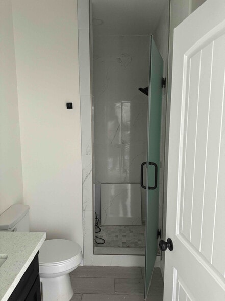 Building Photo - 1806 Atrium Pl Dr