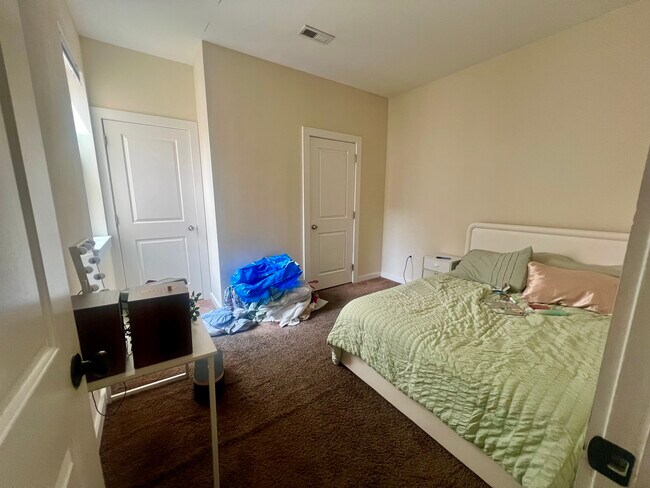 Bedroom 1 / Bedroom 2 - 1704 Cecil B Moore Ave