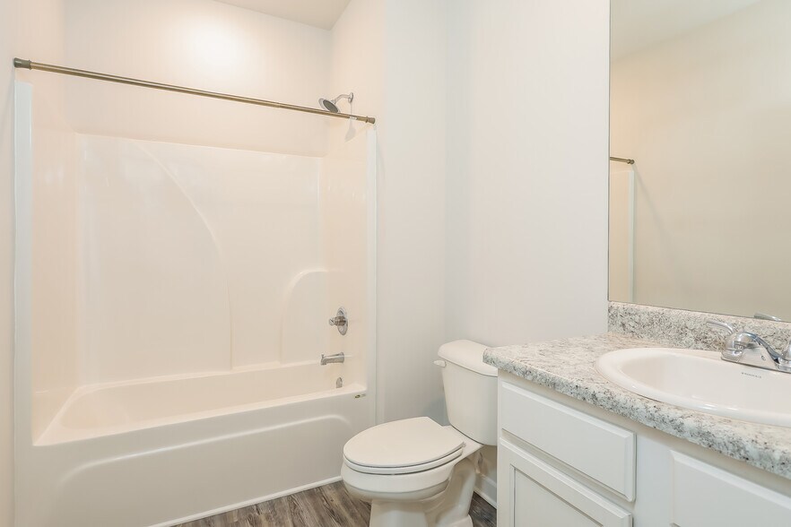 Building Photo - 9949 Hunter Pl