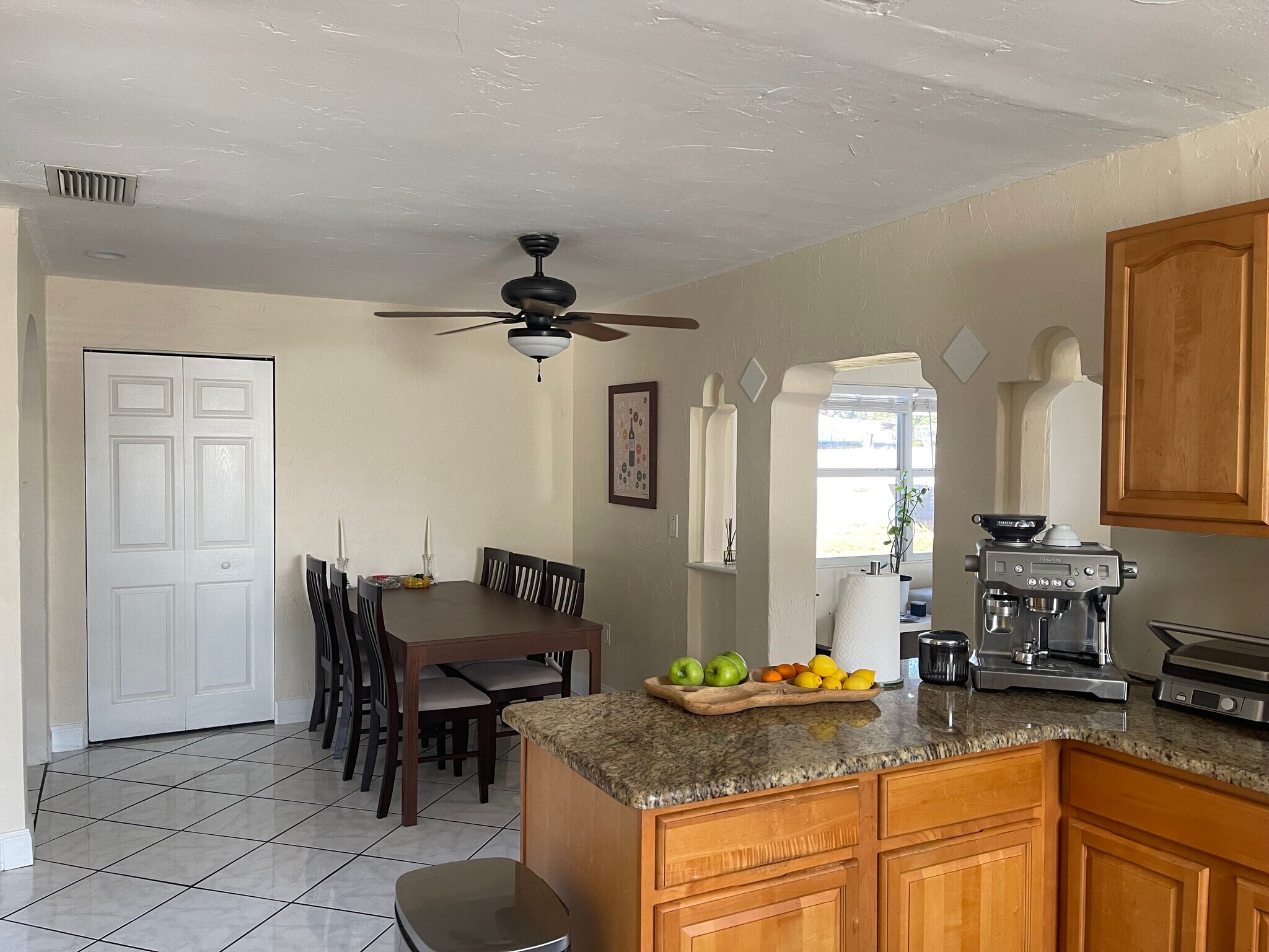 Building Photo - 2906 Sandpointe Dr