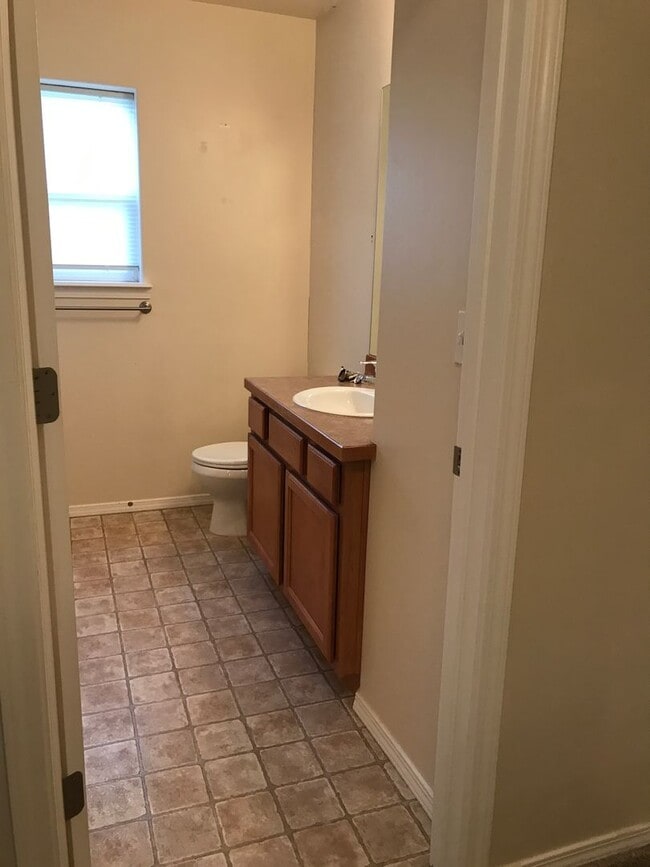 Building Photo - 1831 Teton Ct