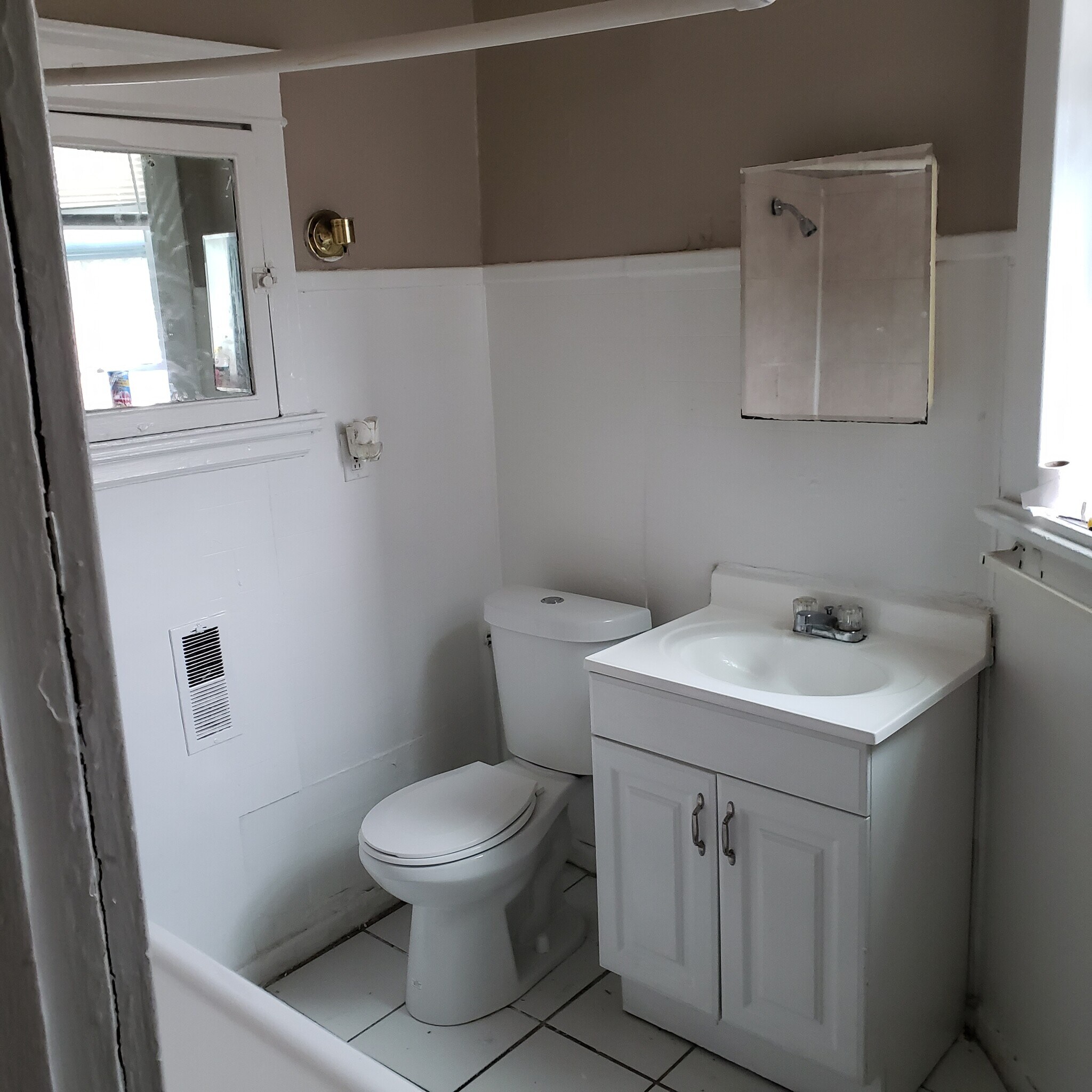 Building Photo - 3617 Tennessee Ave