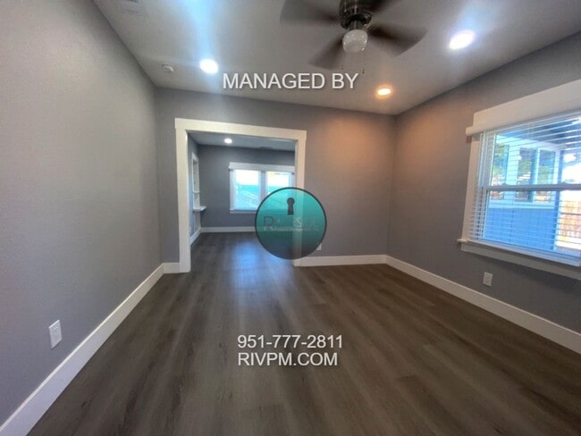 Building Photo - COMING SOON!!!!Charming upgraded 2 bed 2 bath single family home!!