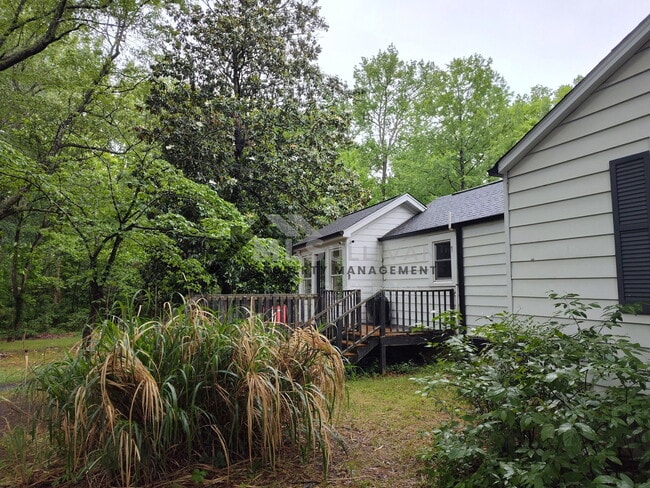 Building Photo - 808 Glenco Rd