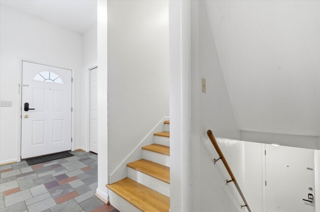 Building Photo - 2220 E Stadium Blvd