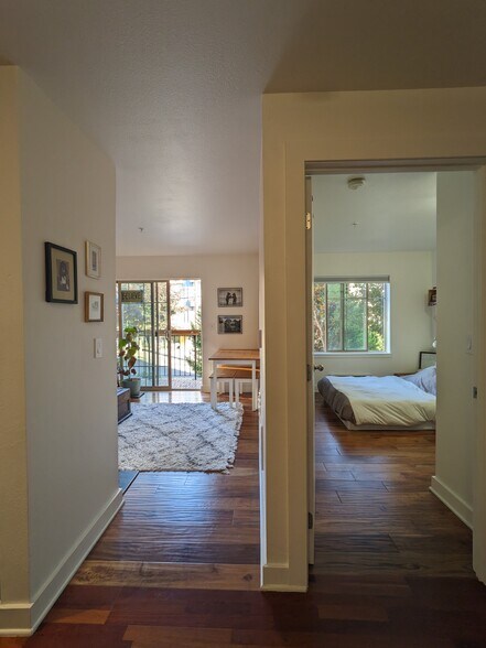 living room/bedroom from entrance - 700 E Denny Way