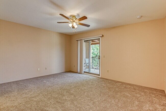 Building Photo - 6790 S Avenida Del Abrazo
