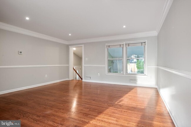 Building Photo - 2413 Childs Ln