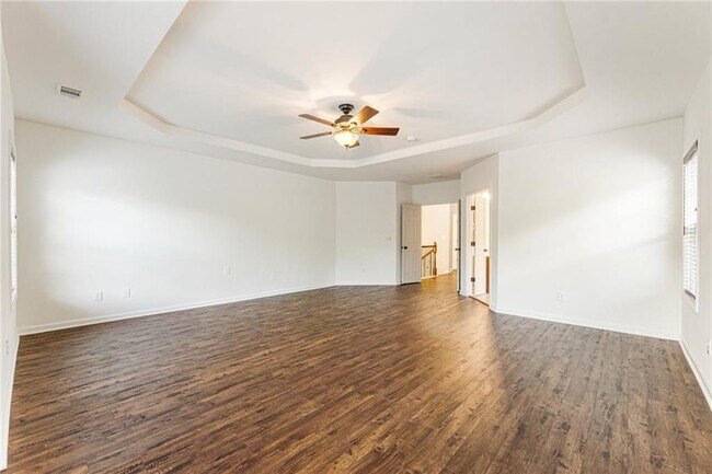 Building Photo - 13294 Kemper Rd