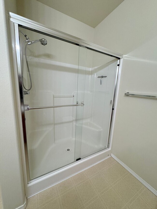 Building Photo - 2Bd/2Ba Bothell Condo