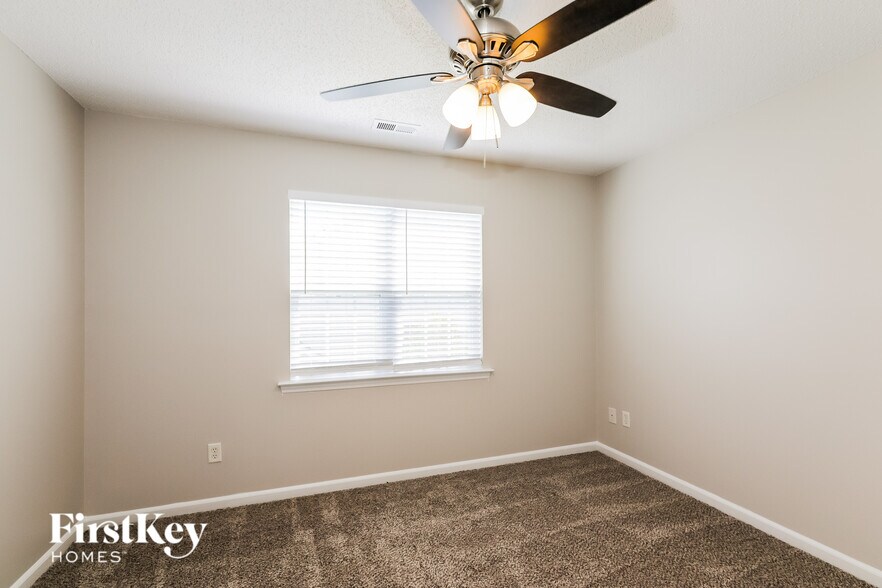 Building Photo - 1051 Enderbury Dr