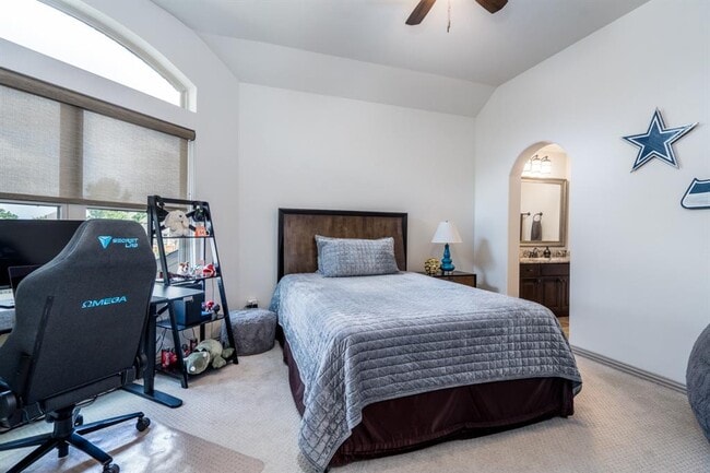 Building Photo - 18815 Ellis Bend Dr