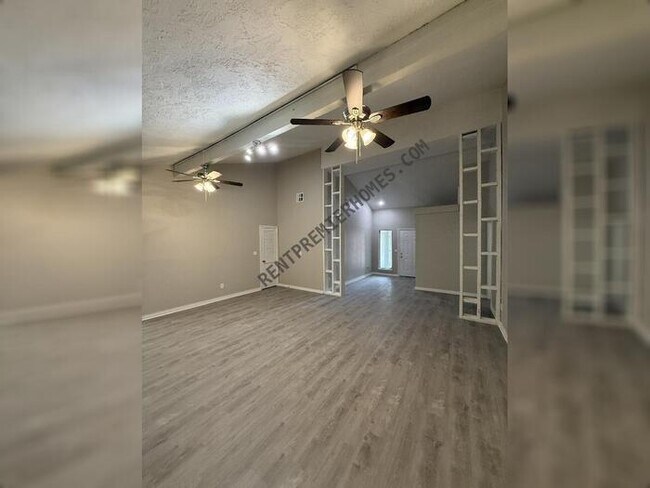 Building Photo - 8228 NW 90th Terrace