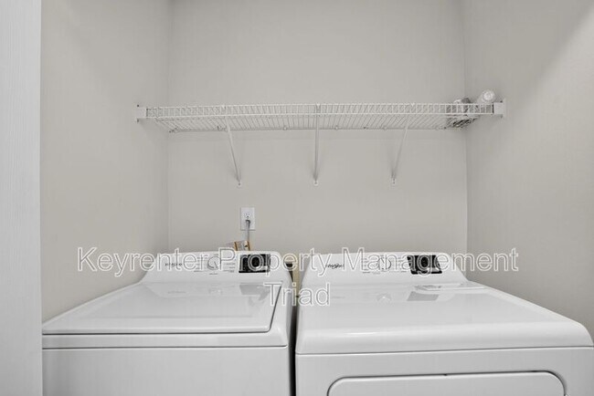 Building Photo - 4227 Blazingwood Ct