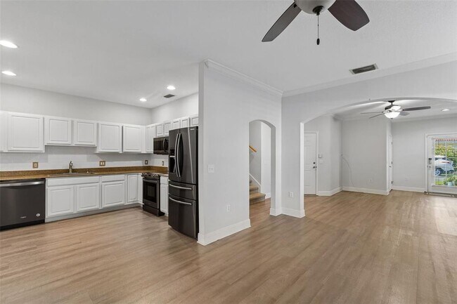 Building Photo - 3125 Santorini Ct