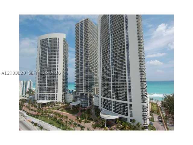 Building Photo - 1850 S Ocean Dr