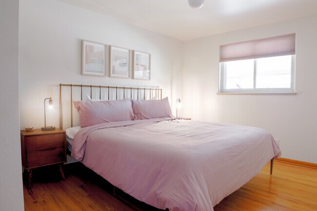 Building Photo - 6185 W 61st Ave