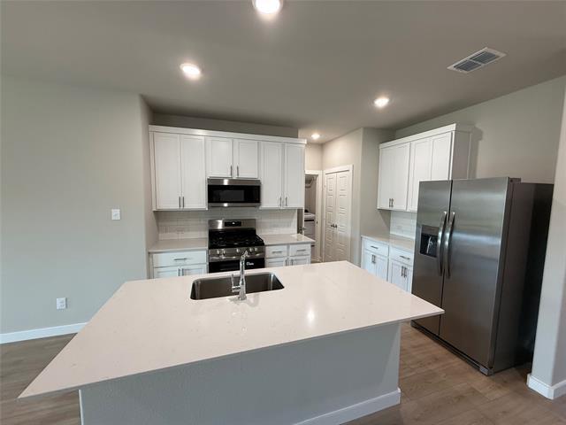 Building Photo - 1233 Wolfsbane Dr