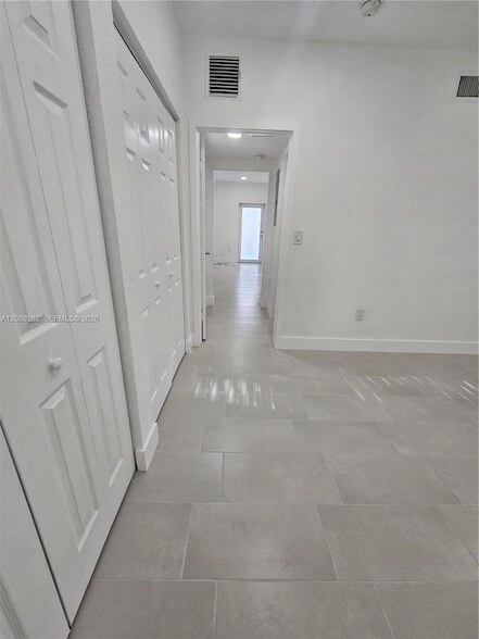 Building Photo - 2756 NW 46th St