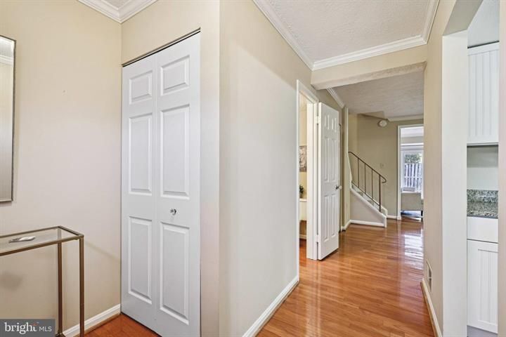 Building Photo - 5555 First Statesman Ln