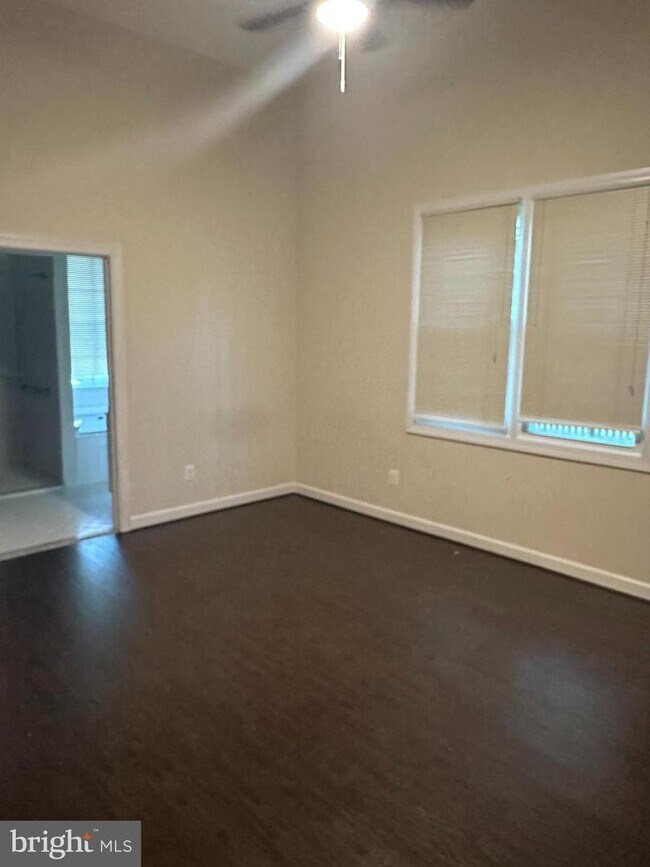 Building Photo - 14425 Tracy Schar Ln