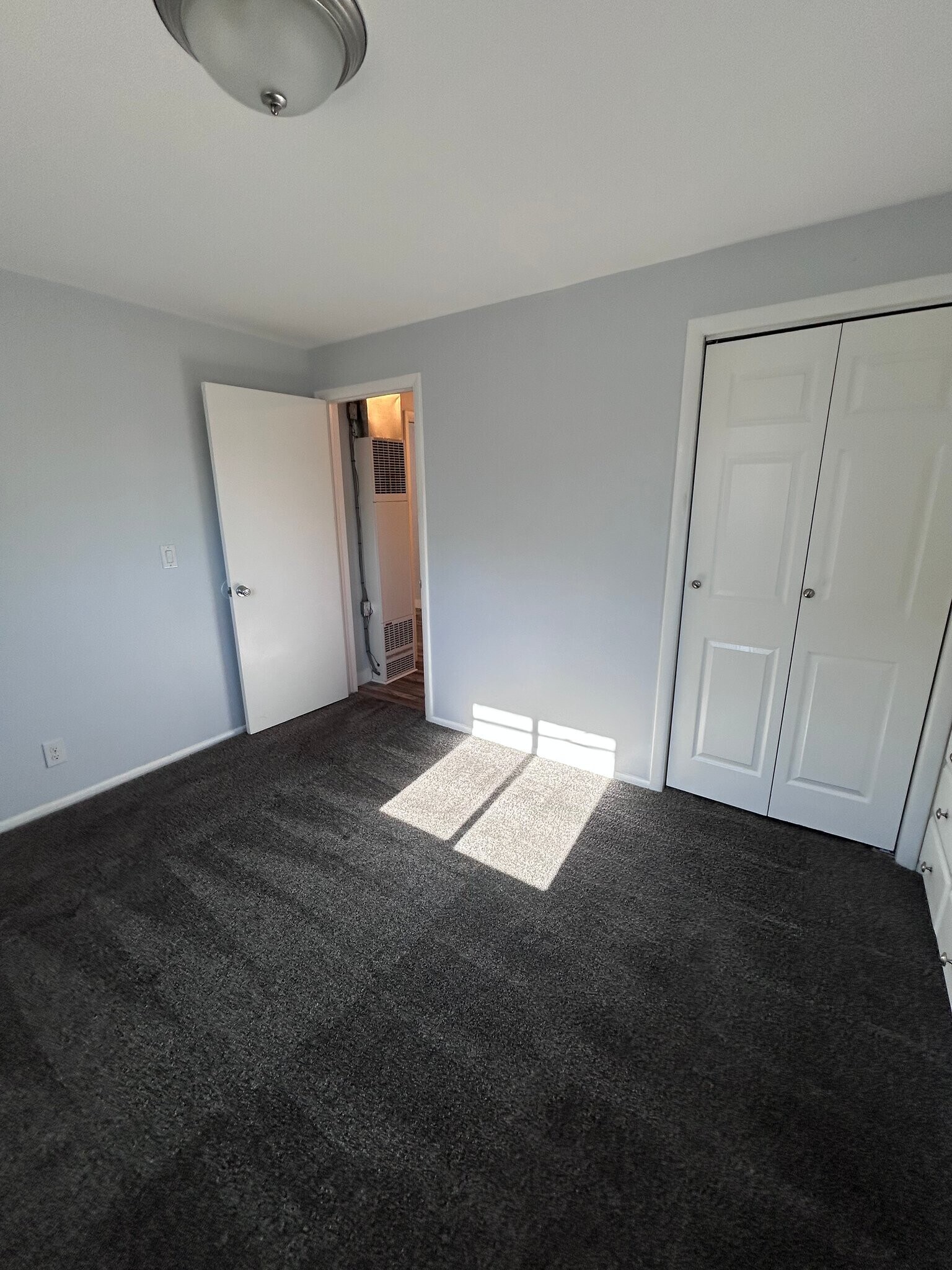 Building Photo - 3175 S 300 E