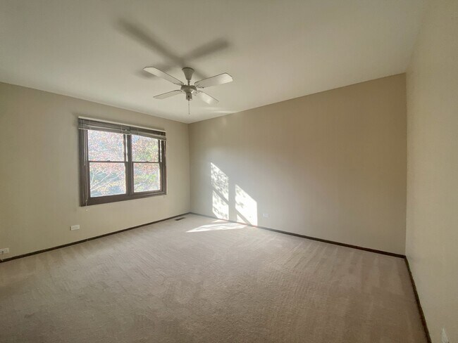 Building Photo - 30 Wildwood Dr