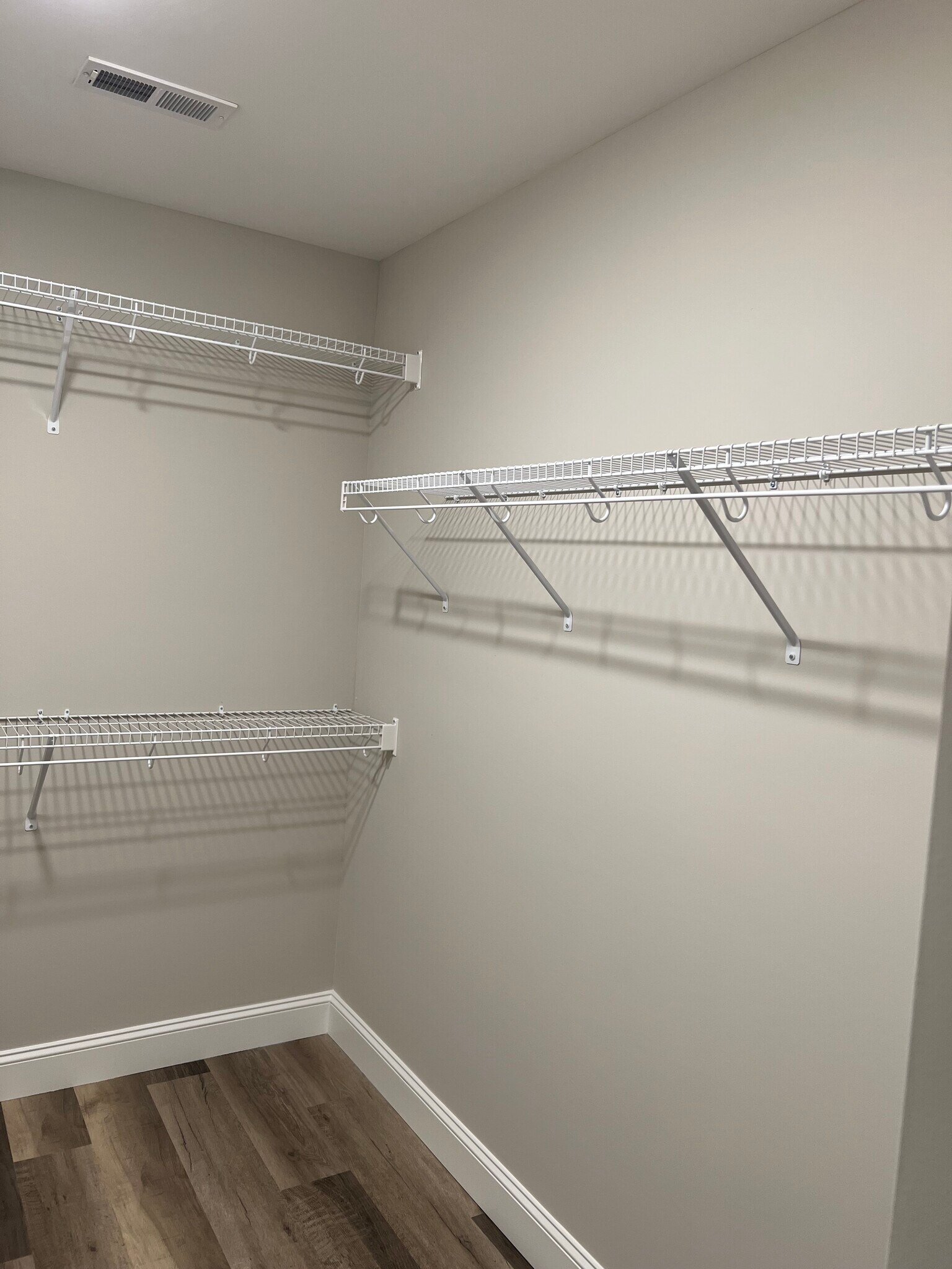 Building Photo - 3109 Rustic Charm Way