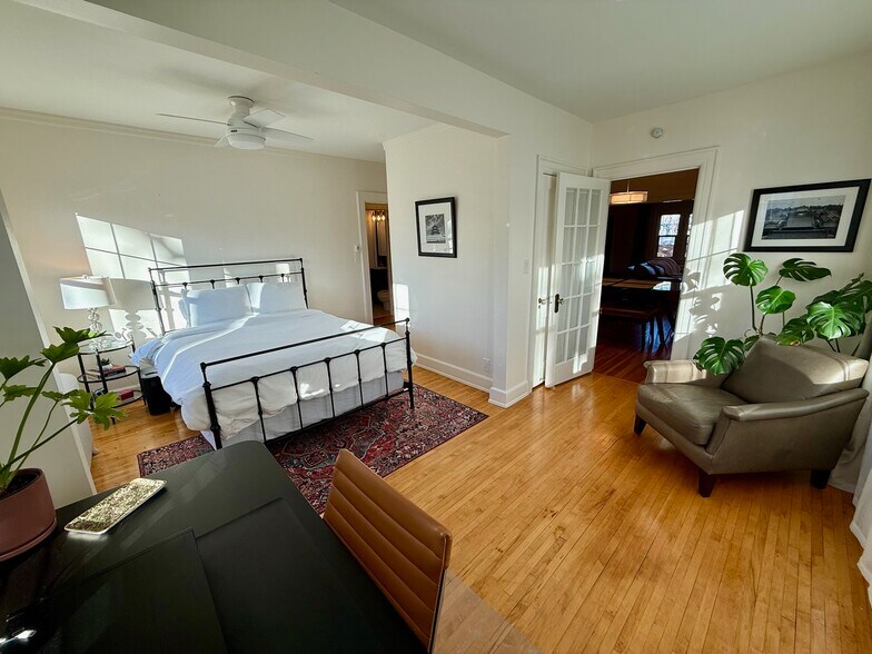 Building Photo - 3532 Humboldt Ave S