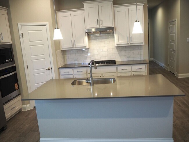 Building Photo - 2505 Starling St