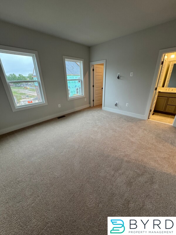 Building Photo - 9930 Golden Trout Ln