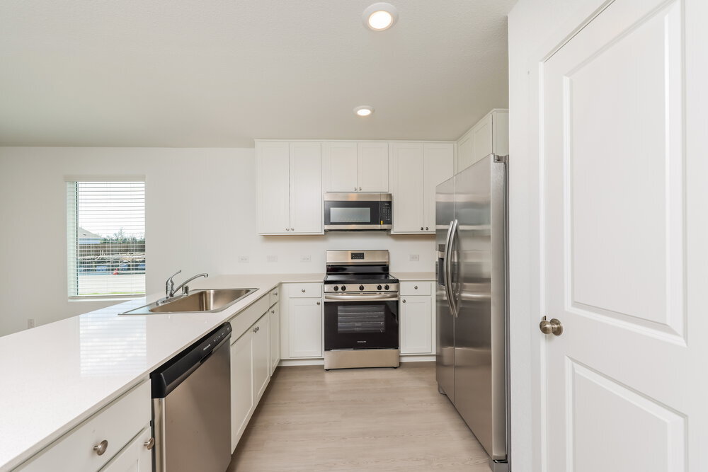 Building Photo - 1215 Maple St