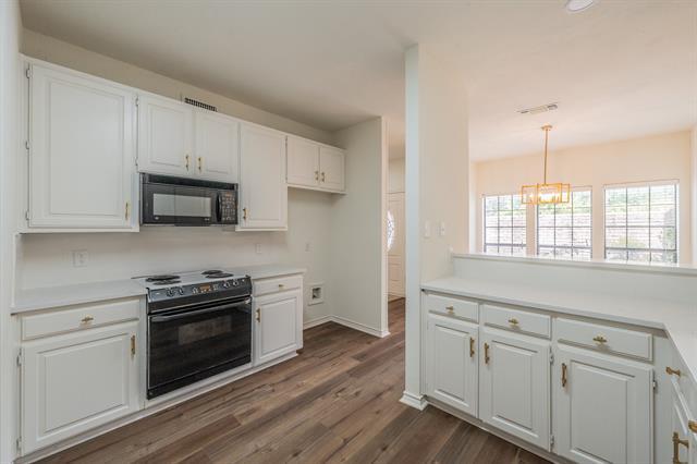 Building Photo - 5893 Westhaven Dr