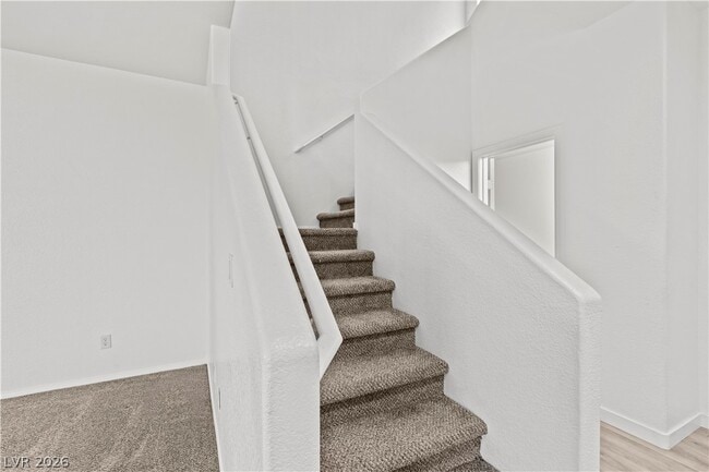 Building Photo - 5724 Grandmother Hat St