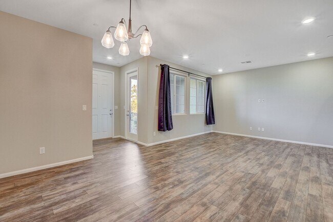 Building Photo - ** Coming Soon** Beautiful Inspirada 3 Bedroom Home with Desert Views, Community Pool & 2-Car Garage